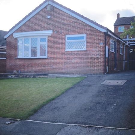 Luxurious Detached Bungalow Batley Buitenkant foto