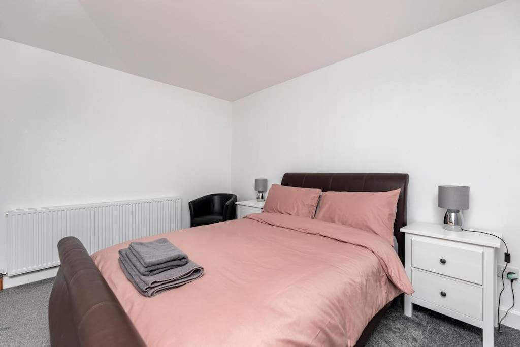 Luxurious Detached Bungalow Batley Buitenkant foto