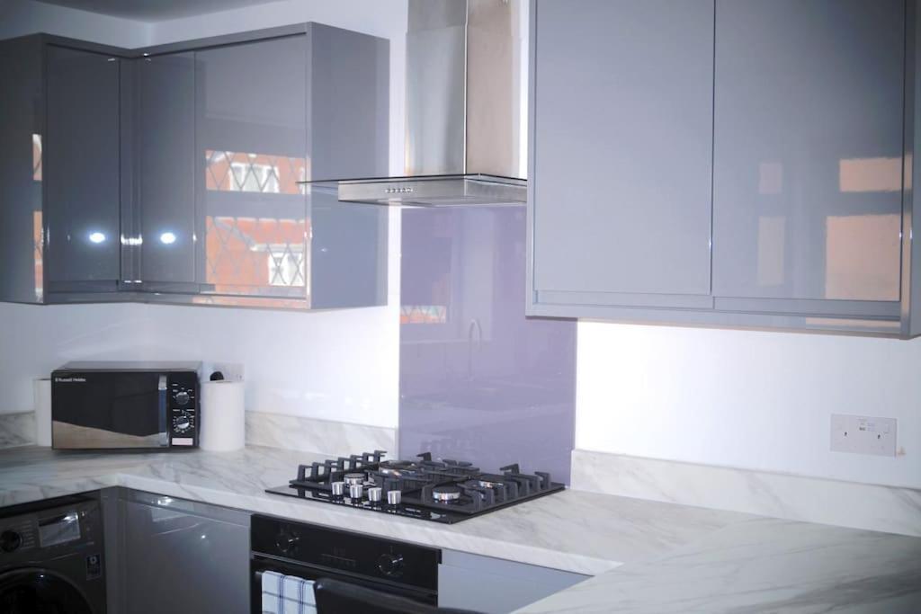 Luxurious Detached Bungalow Batley Buitenkant foto