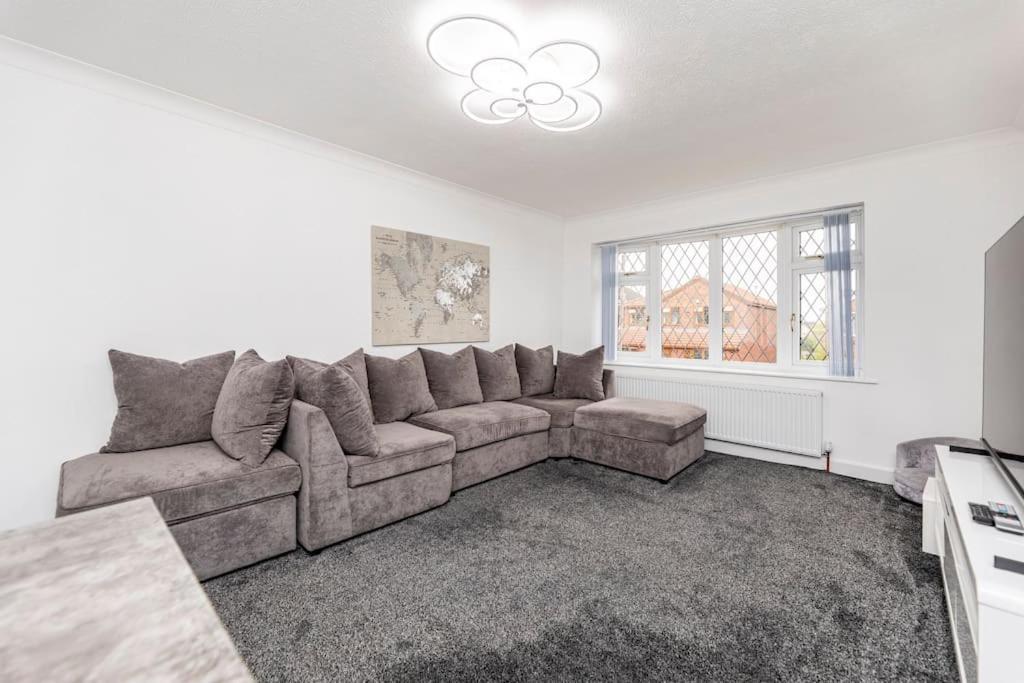 Luxurious Detached Bungalow Batley Buitenkant foto
