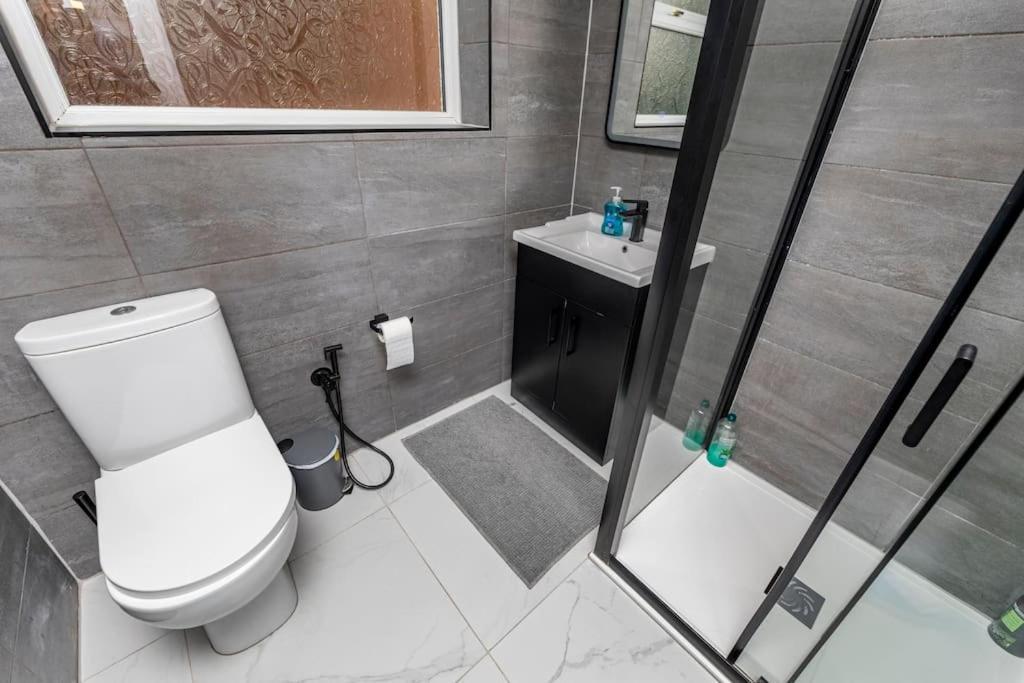 Luxurious Detached Bungalow Batley Buitenkant foto