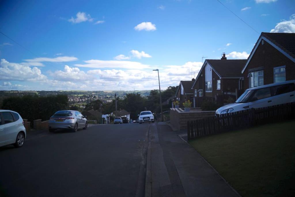 Luxurious Detached Bungalow Batley Buitenkant foto
